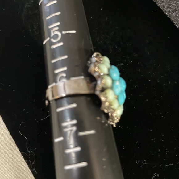 Antique style Faceted turquoise color ring. Adjustable band, Stone auth unsure. - Picture 5 of 5